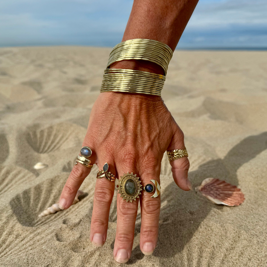 Aurora Cuff