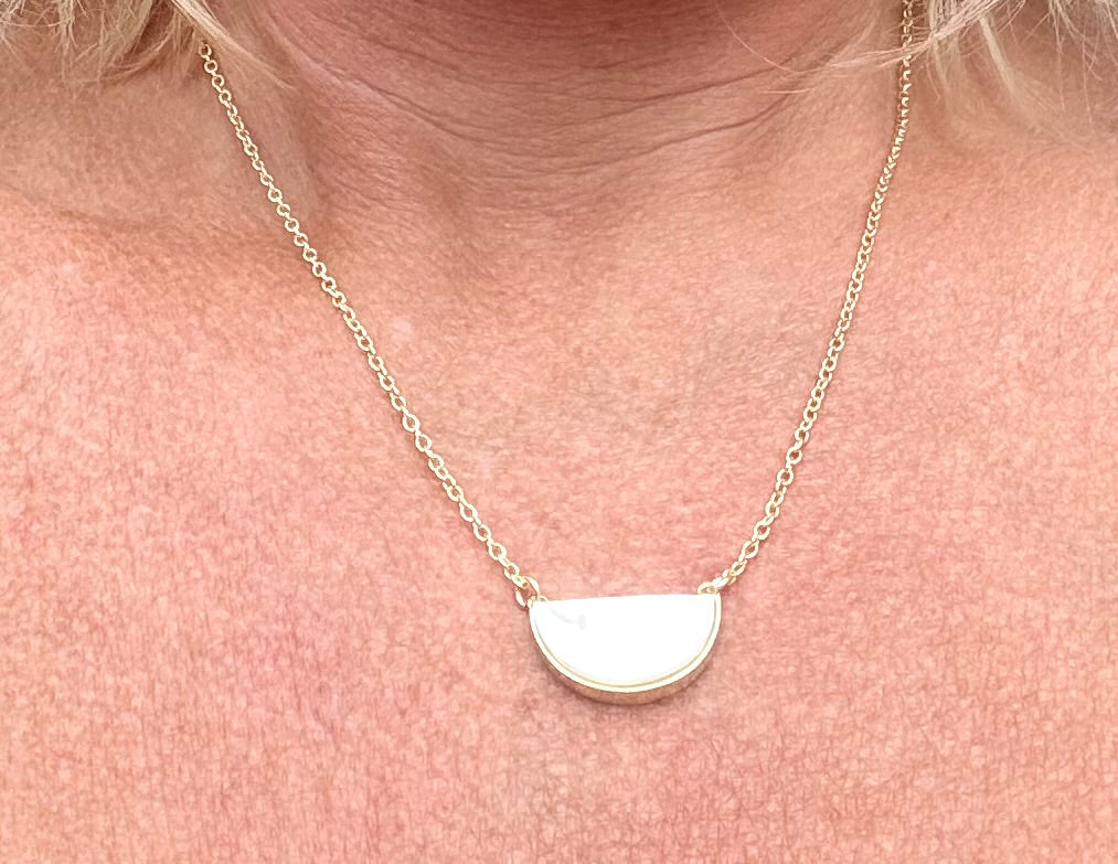 The Quiet Moon Necklace 🌙